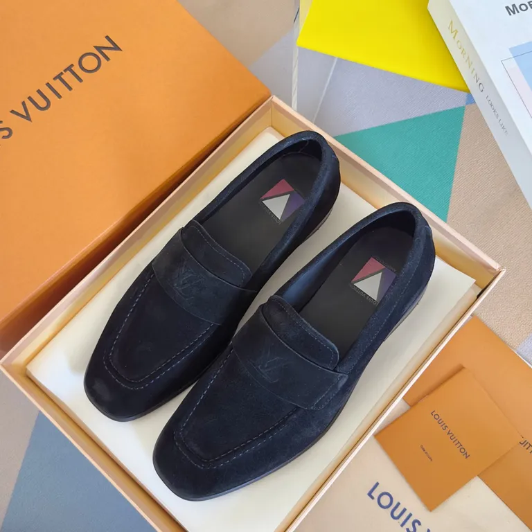 Louis Vuitton Shoe 